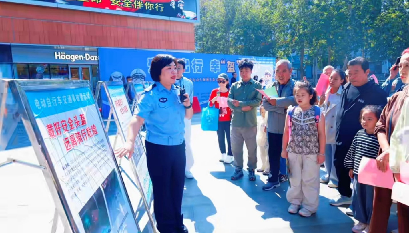 落地淄博 联动淄博交警守护市民出行安全AG真人百家乐九号“安全出行守护行动”(图2)
